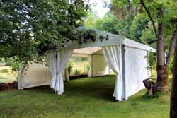 Carpa pequeña para 80 invitados